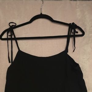 Garage Chic Black Top